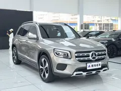 2023 Mercedes-Benz GLB 220 — фото 3