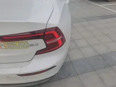 2023 Volvo S60 B4 Luxury, белый — фото 8