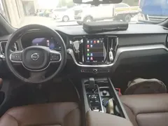 2023 Volvo S60 B4 Luxury, белый — фото 10