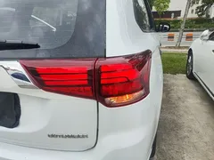 2021 Mitsubishi Outlander 2.0L 2WD 5, белый — фото 8