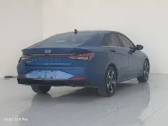 2021 Hyundai Elantra 1.5L CVT GLX Elite, синий — фото 11