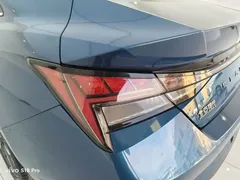 2021 Hyundai Elantra 1.5L CVT GLX Elite, синий — фото 14