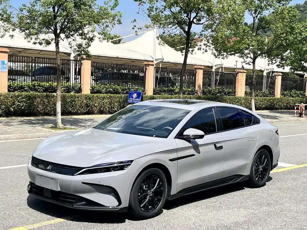 2024 BYD Han 121KM