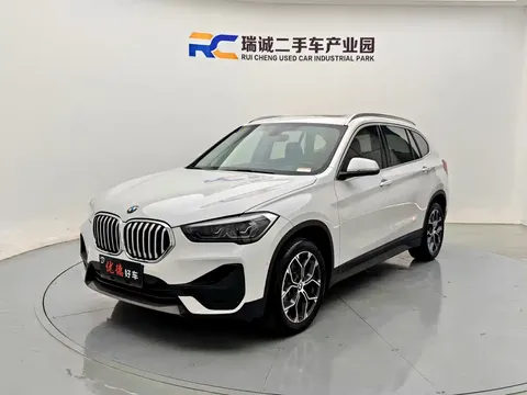 2022 BMW X1
