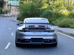 2022 Porsche 911 Carrera 3.0T, зелёный — фото 10