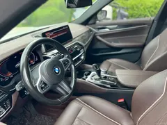 2021 BMW 5 Series 525Li M, белый — фото 5