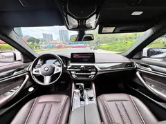 2021 BMW 5 Series 525Li M, белый — фото 6