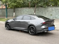 2023 Changan UNI-V 1.5T — фото 3