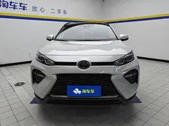 2023 Toyota Wildlander 2.0L CVT 4WD PLUS, белый — фото 2