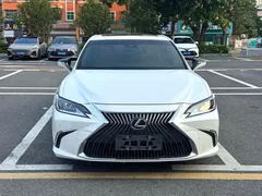 2021 Lexus ES 200, белый — фото 2