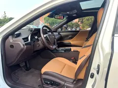 2021 Lexus ES 200, белый — фото 5