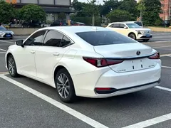 2021 Lexus ES 200, белый — фото 7