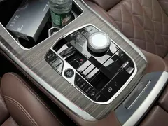 2023 BMW X7 xDrive40i Luxury Package, чёрный — фото 13