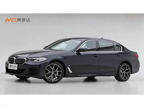 2021 BMW 5 Series 5 530Li M