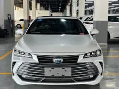 2021 Toyota Avalon 2.5L Luxury, белый — фото 2