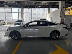 2021 Toyota Avalon 2.5L Luxury, белый — фото 13