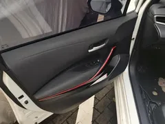 2022 Toyota Levin Hybrid 1.8H E-CVT Sport, белый — фото 7
