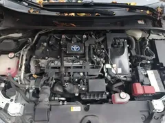 2022 Toyota Levin Hybrid 1.8H E-CVT Sport, белый — фото 10