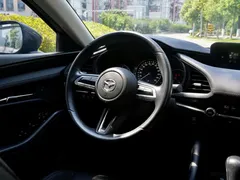 2021 Mazda 3 2.0L AT — фото 13