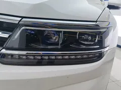 2021 Volkswagen Tiguan L 430PHEV PHEV Flagship, белый — фото 5