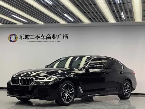 2021 BMW 5 Series 5 535Le M