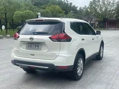 2021 Nissan X-Trail 2.0L CVT 2WD XL ITS Comfort, белый — фото 5