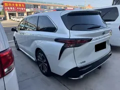 2023 Toyota Granvia 2.5L Hybrid PLUS, белый — фото 4