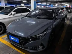 2021 Hyundai Elantra 1.5L CVT LUX Premium — фото 1