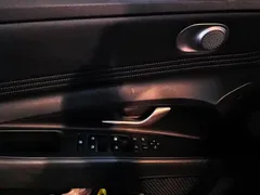 2021 Hyundai Elantra 1.5L CVT LUX Premium — фото 7