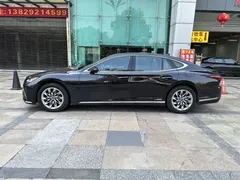2021 Lexus LS 500h Luxury, чёрный — фото 4
