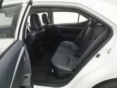 2020 Toyota Corolla PHEV 1.8L E-CVT Comfort, белый — фото 15
