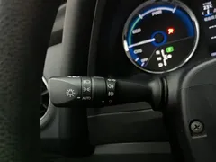 2020 Toyota Corolla PHEV 1.8L E-CVT Comfort, белый — фото 21