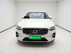 2023 Volvo XC60 4WD Luxury, белый — фото 2
