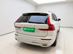 2023 Volvo XC60 4WD Luxury, белый — фото 5