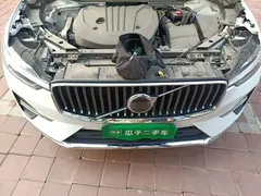 2023 Volvo XC60 4WD Luxury, белый — фото 21