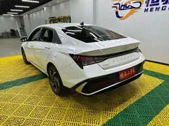 2023 Hyundai Elantra 1.5L CVT GLX Elite, белый — фото 6