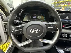 2023 Hyundai Elantra 1.5L CVT GLX Elite, белый — фото 14