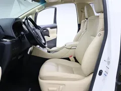 2021 Toyota Alphard Hybrid 2.5L Premium, белый — фото 2