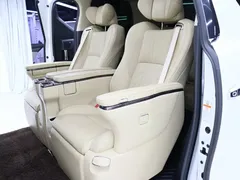 2021 Toyota Alphard Hybrid 2.5L Premium, белый — фото 7