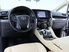 2021 Toyota Alphard Hybrid 2.5L Premium, белый — фото 10