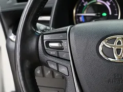 2021 Toyota Alphard Hybrid 2.5L Premium, белый — фото 17