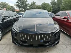 2023 Hongqi E-QM5, чёрный — фото 3