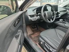 2023 Hongqi E-QM5, чёрный — фото 16