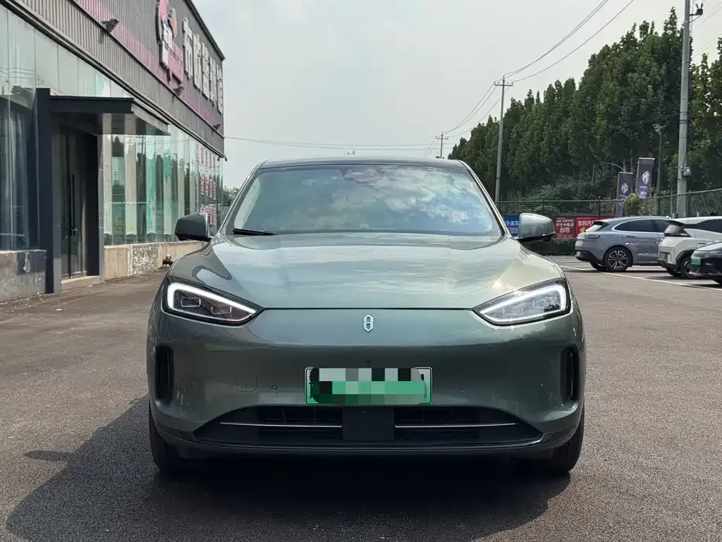 2023 Aito M5