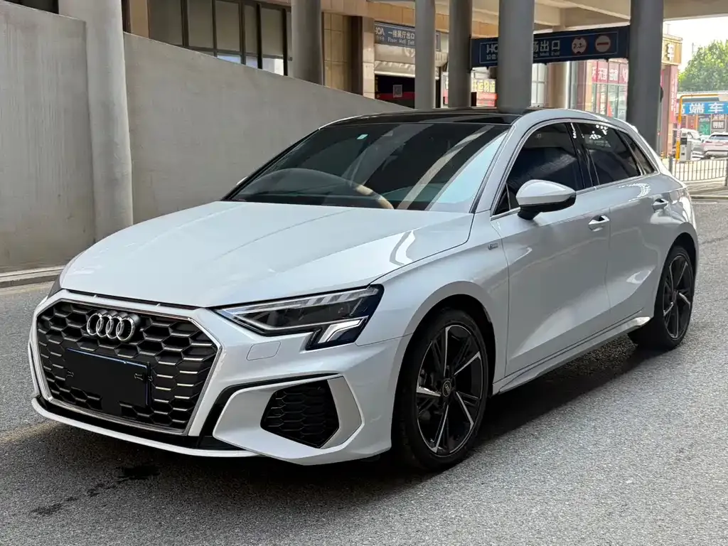 2022 Audi A3 Sportback 35 TFSI Fashion Sport