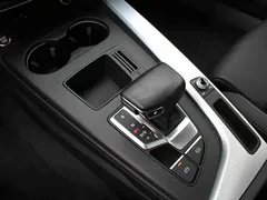 2023 Audi A4L 40 TFSI, белый — фото 8