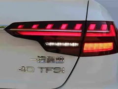 2023 Audi A4L 40 TFSI, белый — фото 11
