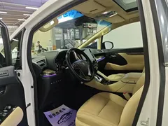 2021 Toyota Alphard Hybrid 2.5L Premium, белый — фото 4
