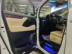 2021 Toyota Alphard Hybrid 2.5L Premium, белый — фото 6
