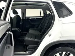 2021 Volkswagen Tayron 330TSI 2WD Luxury, белый — фото 6